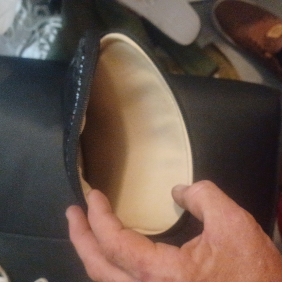 Micheal Kors iPad Mini Case - Picture 6 of 7